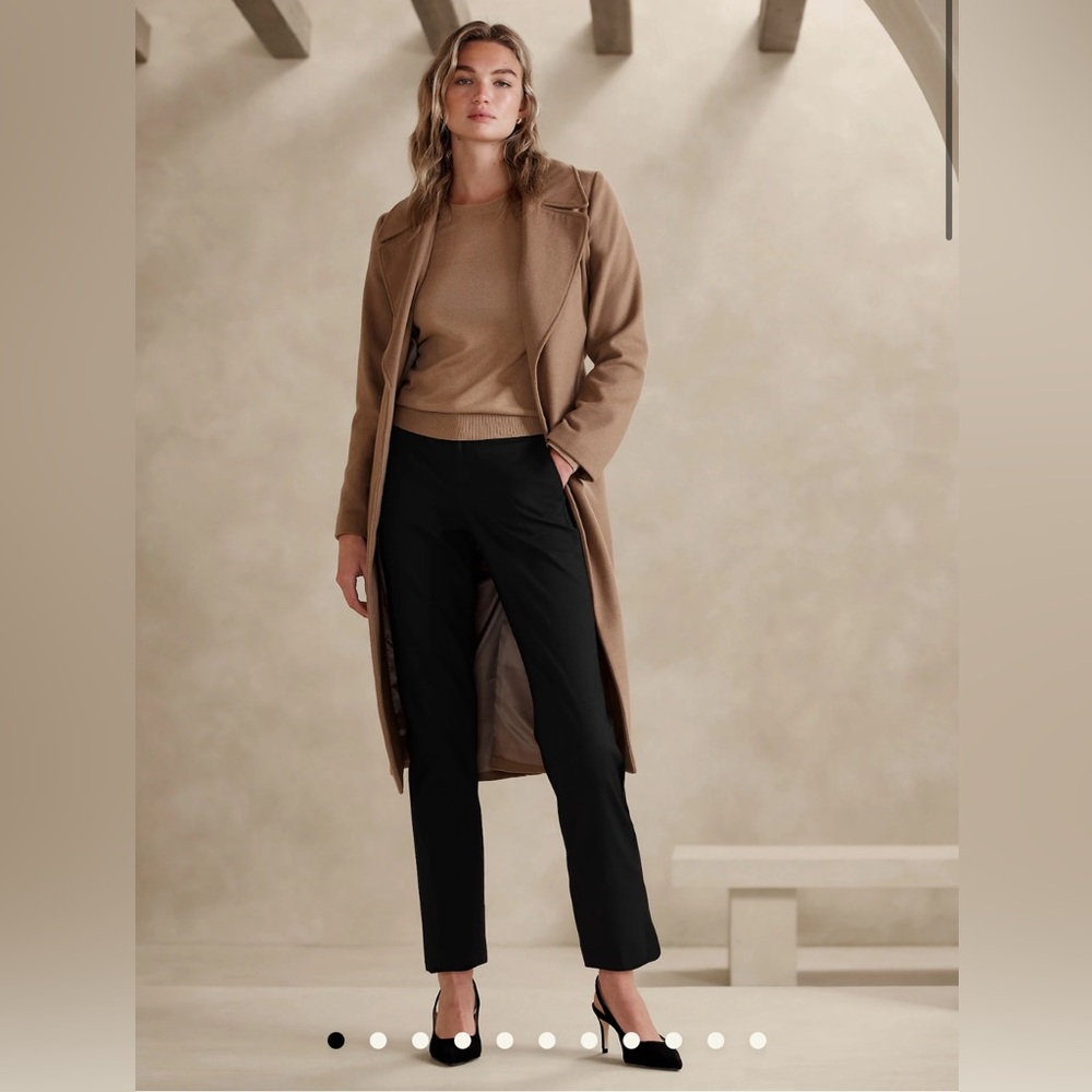 NWT Banana Republic Avery Slack